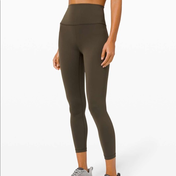 lululemon athletica Pants - Wunder Train 25”- Size 6